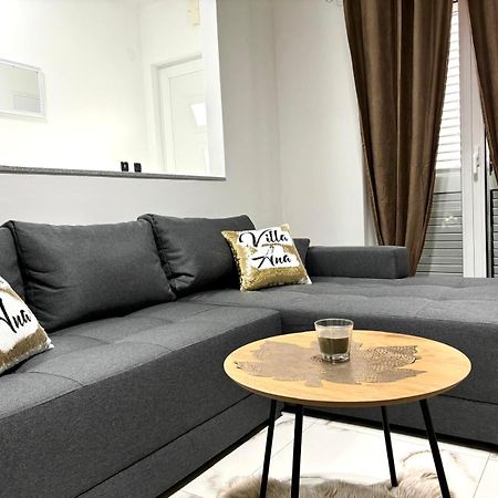 Villa Ana Kaštel Sućurac Buitenkant foto