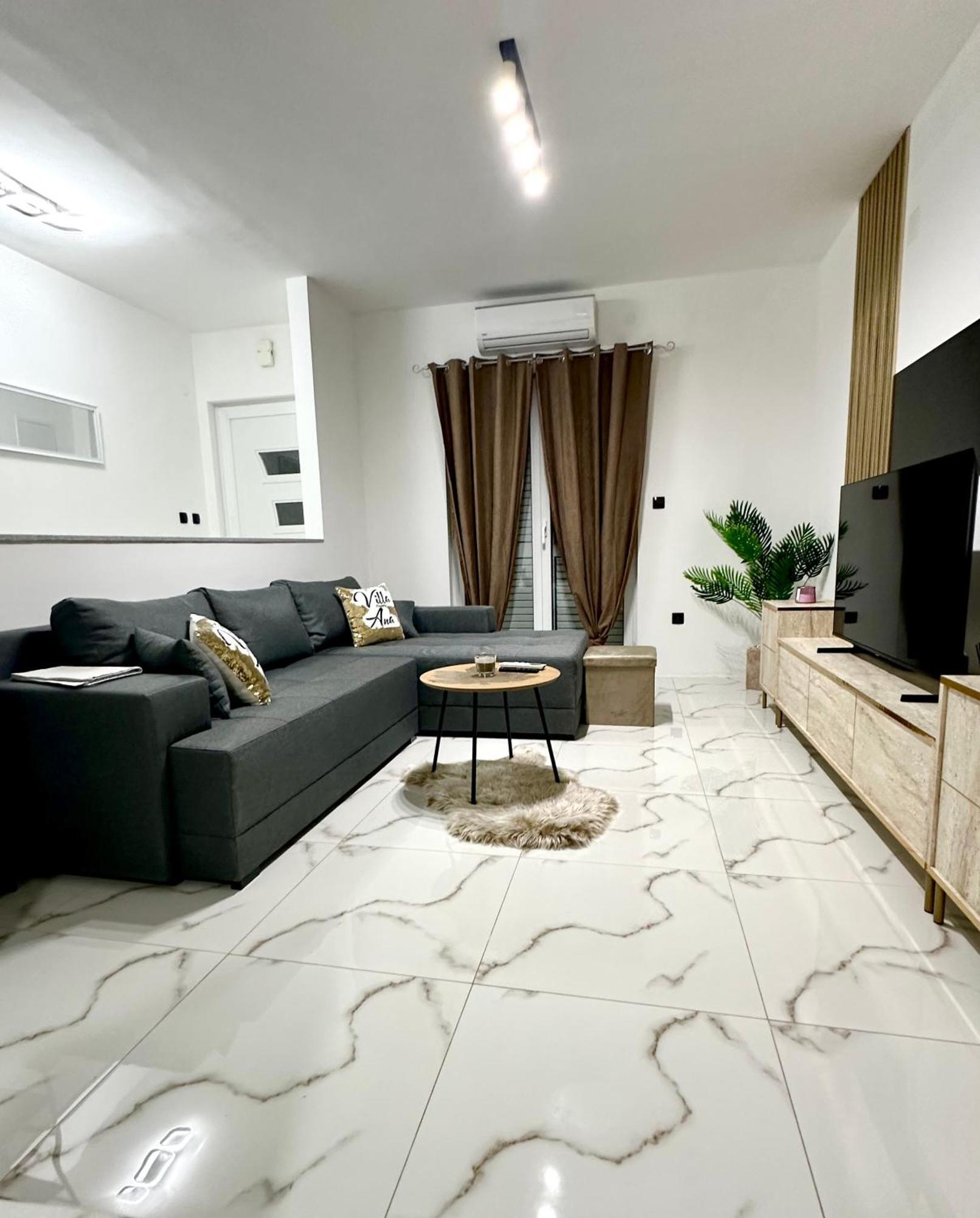 Villa Ana Kaštel Sućurac Buitenkant foto