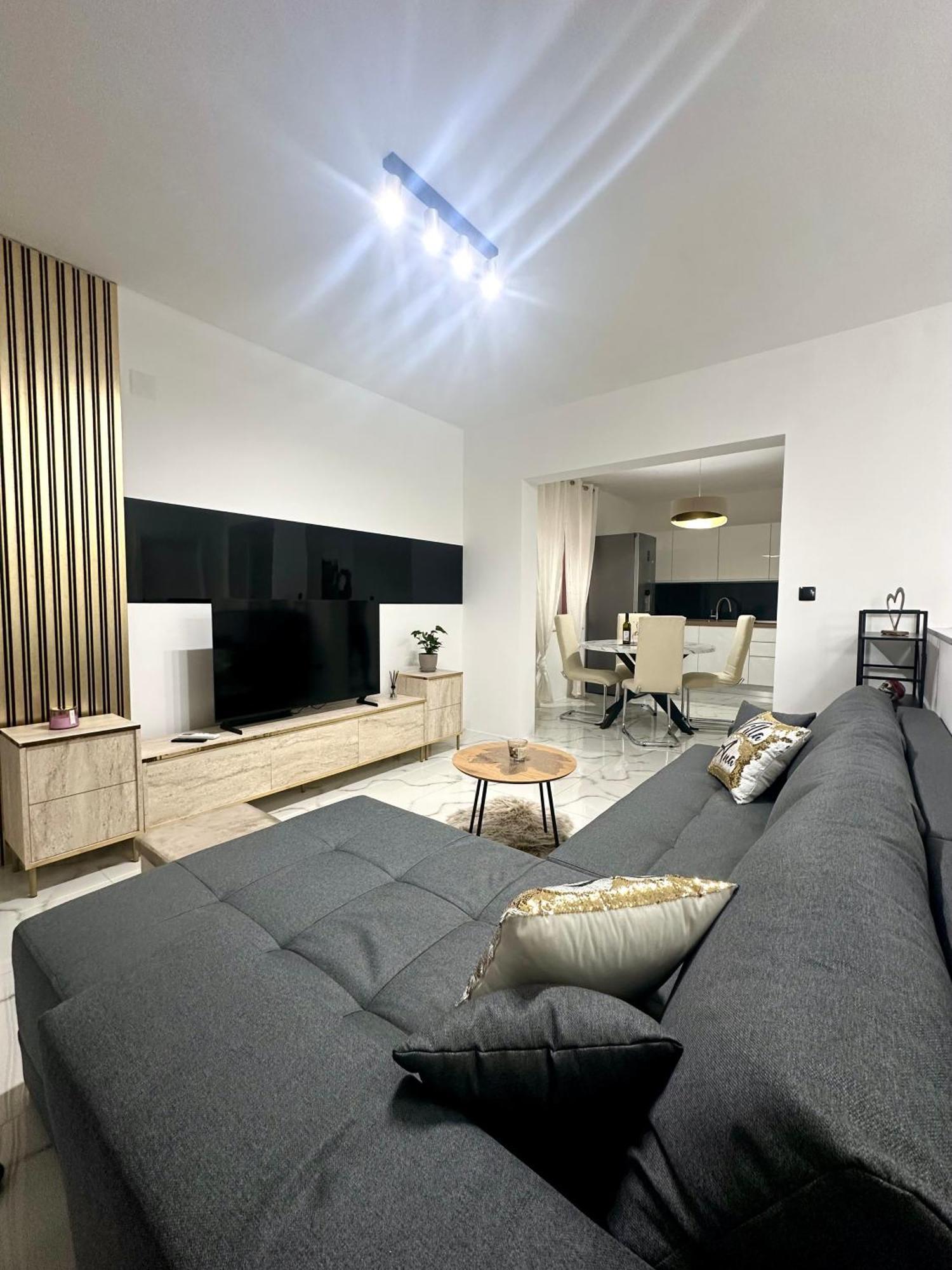 Villa Ana Kaštel Sućurac Buitenkant foto